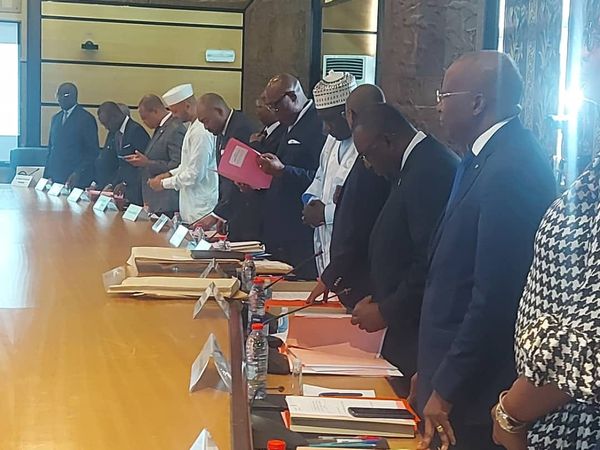 Réunion ordinaire à l&rsquo;agence de la Banque des États de l&rsquo;Afrique Centrale (BEAC) de Douala au Cameroun.