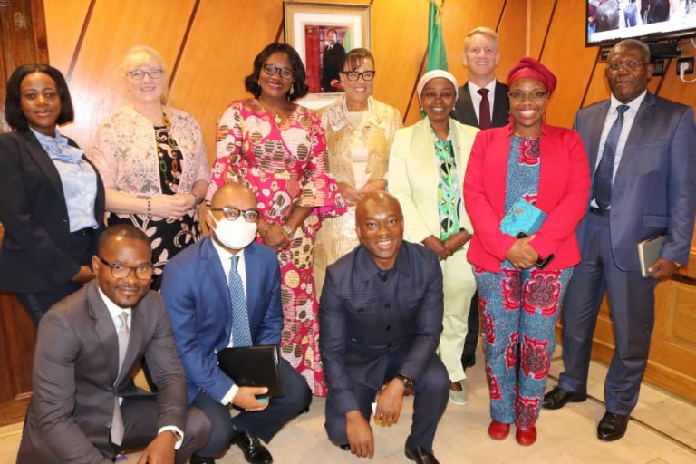 La délégation du commonwealth recue par le ministre du budget